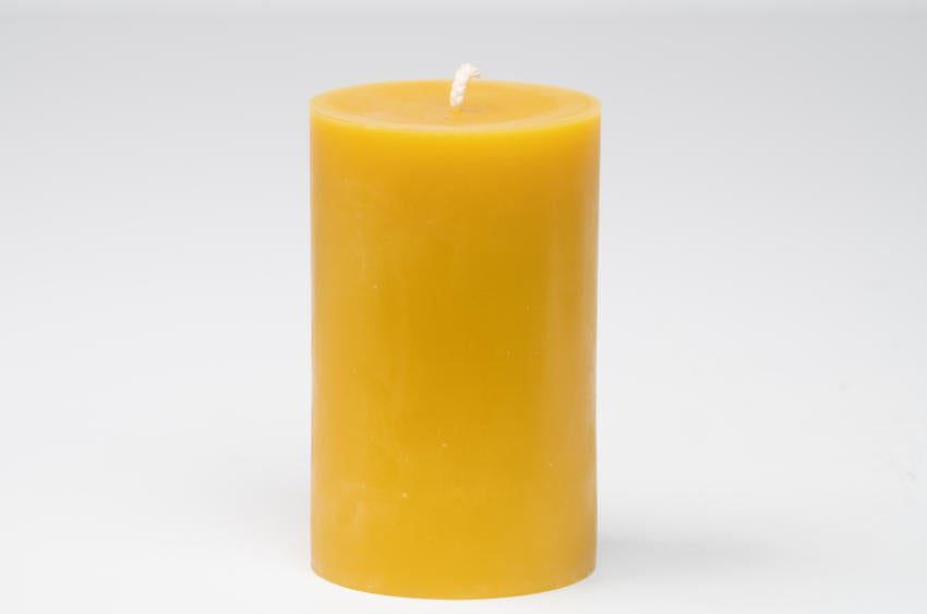 Pure beeswax pillar 6 inch candle, air purifying and hypoallergenic